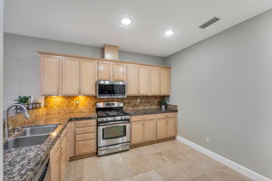 11031 Lamour Ln, Reno, NV 89521, USA Photo 11
