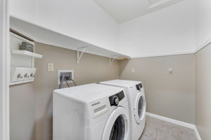 11031 Lamour Ln, Reno, NV 89521, USA Photo 27