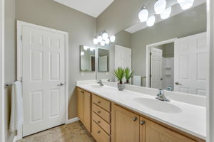 11031 Lamour Ln, Reno, NV 89521, USA Photo 26