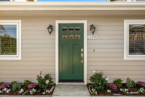 1104 Hingham Ln, Ventura, CA 93001, USA Photo 3