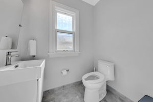  Photo 43
