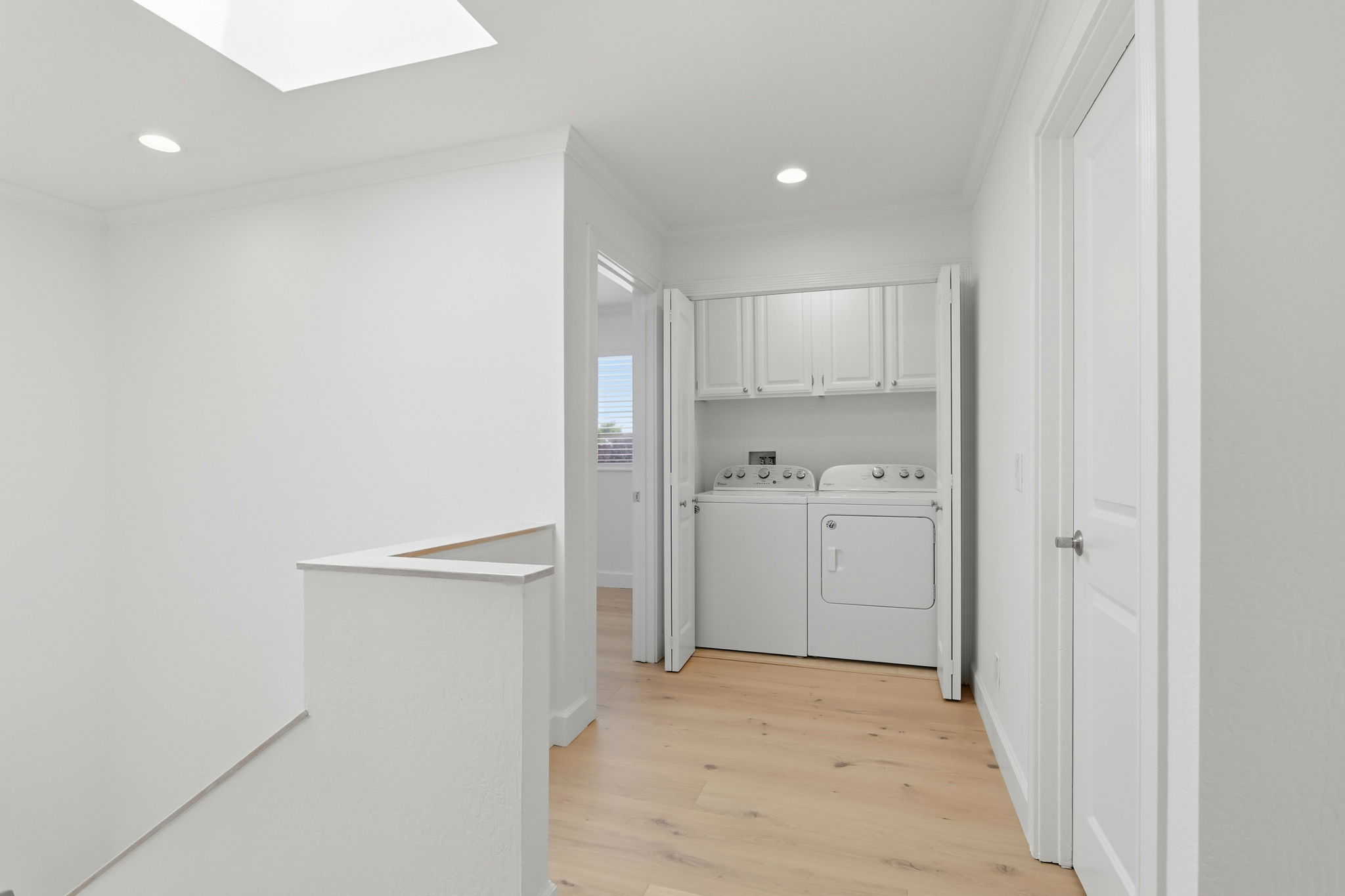 032_F8_1104 Lautrec Terrace