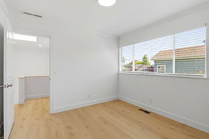 019_F8_1104 Lautrec Terrace