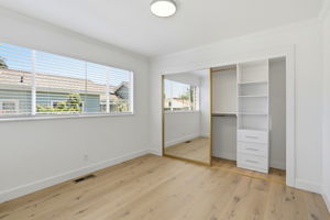 021_F8_1104 Lautrec Terrace