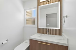 031_F8_1104 Lautrec Terrace