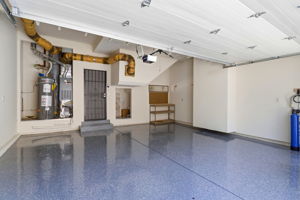 033_F8_1104 Lautrec Terrace