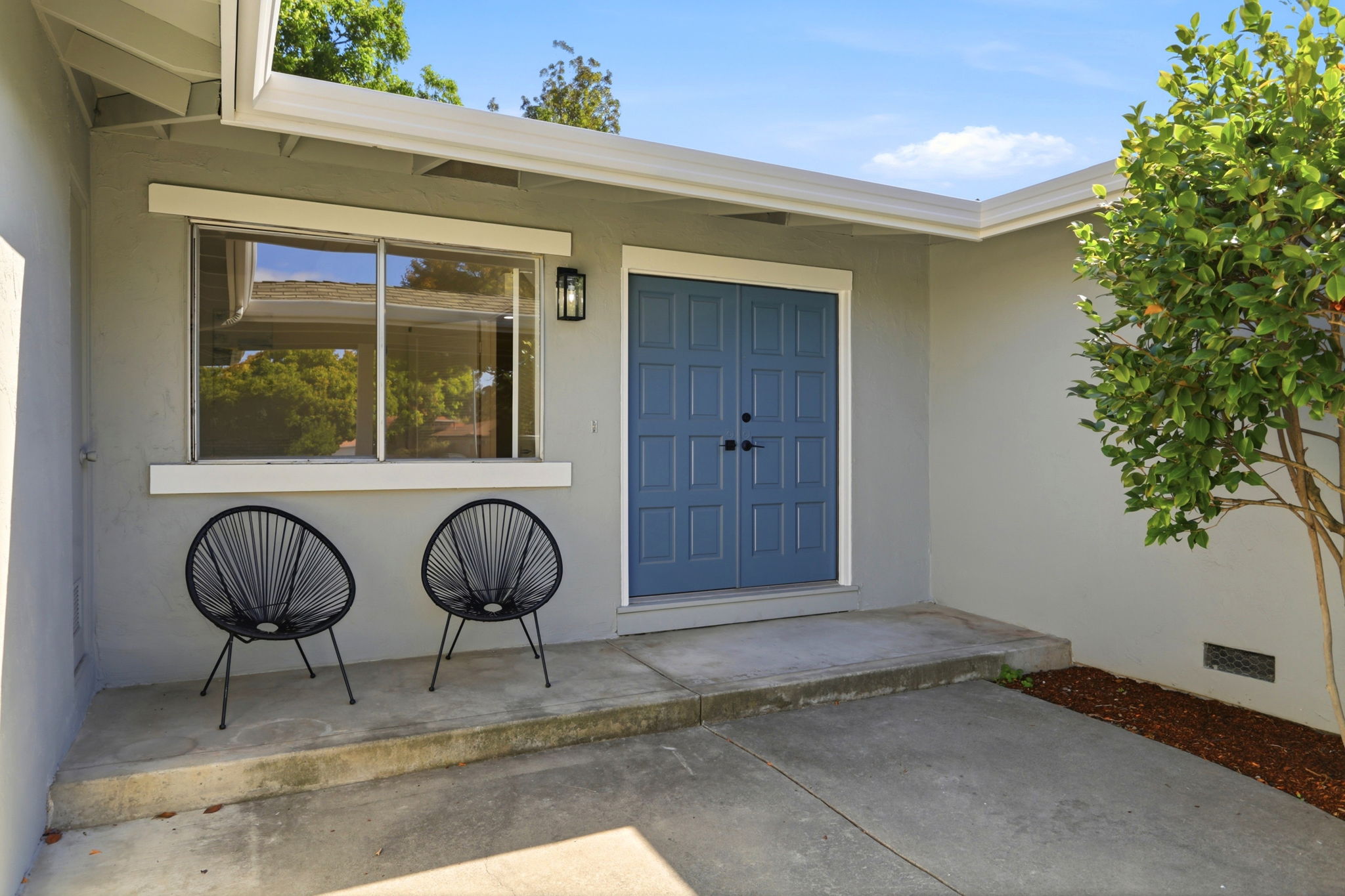 005_F8_1104 Lillick Dr