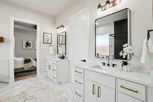 New St-L1202-038.jpg