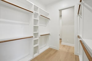 New St-L1202-039.jpg