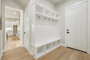 New St-L1202-042.jpg