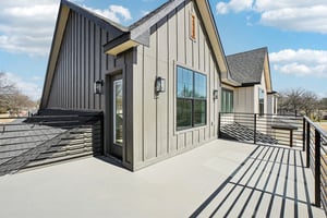 New St-L1202-051.jpg