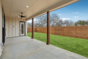 New St-L1402-018.jpg