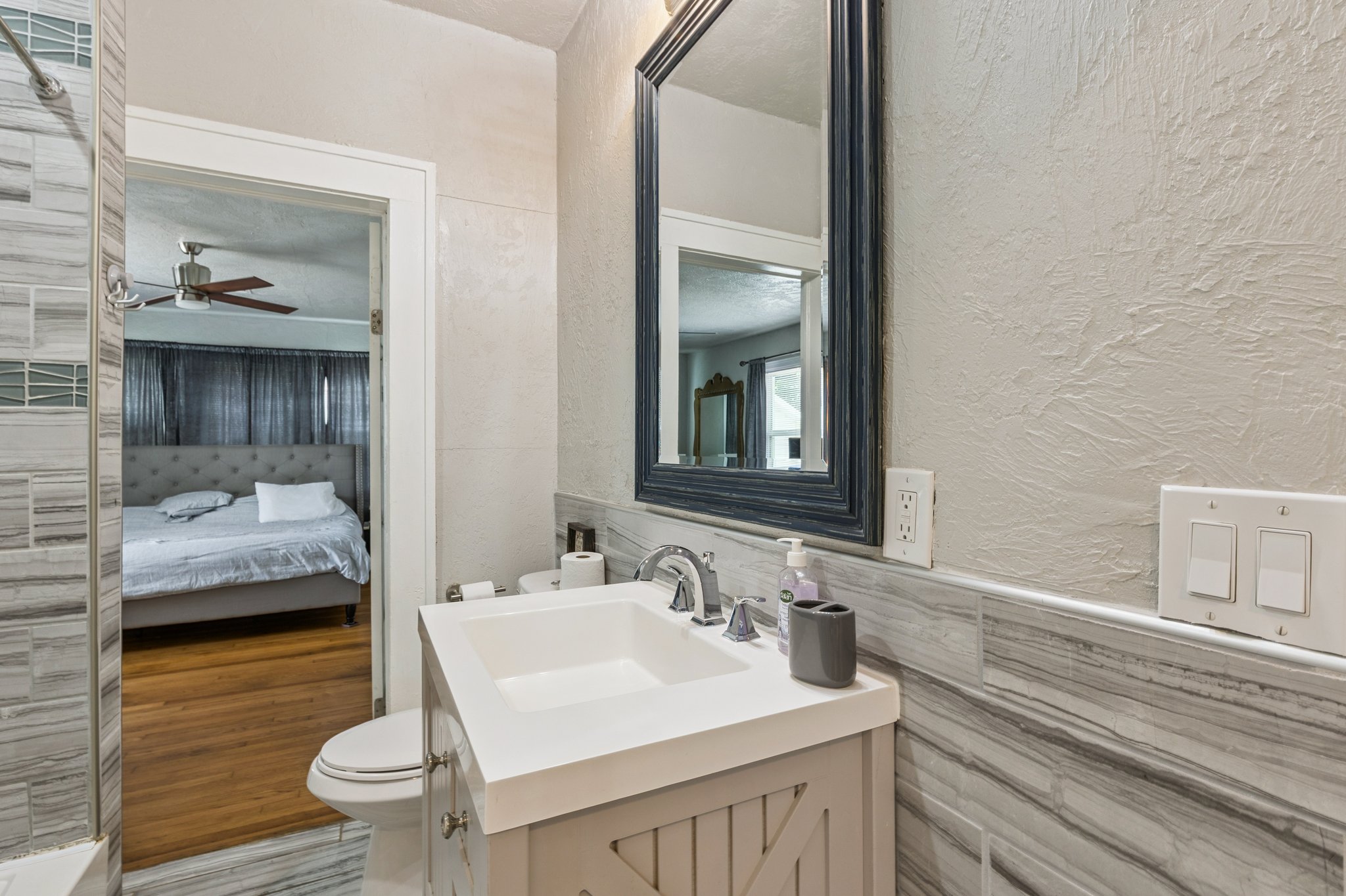 1104 NW 34th St_027.jpg