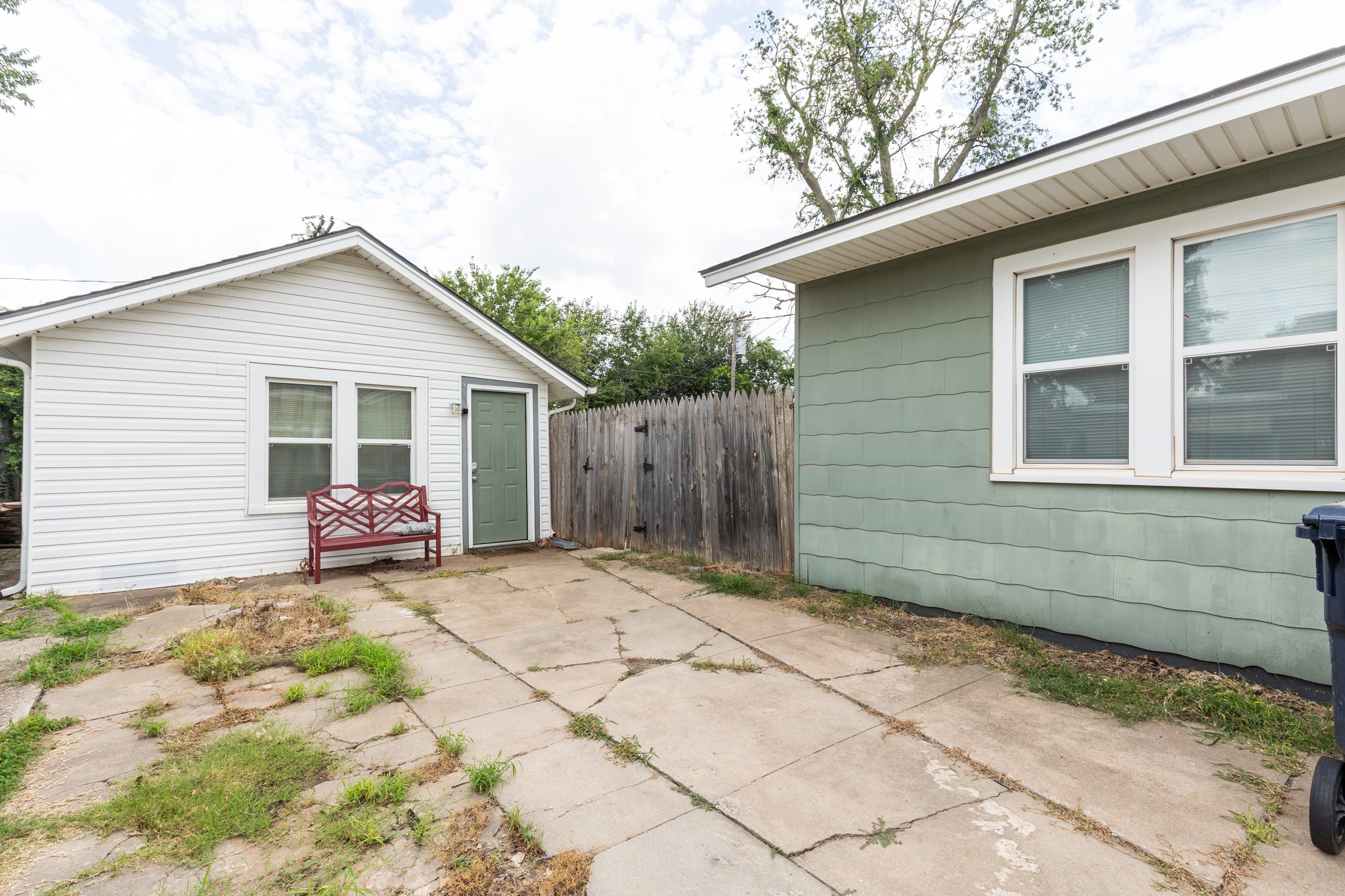 1104 NW 34th St_036.jpg