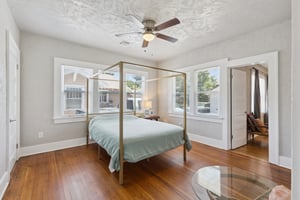 1104 NW 34th St_010 (2).jpg