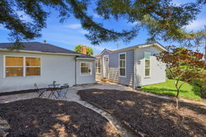005_F8_1104 Palm Ave