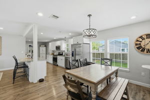 Dining/Kitchen