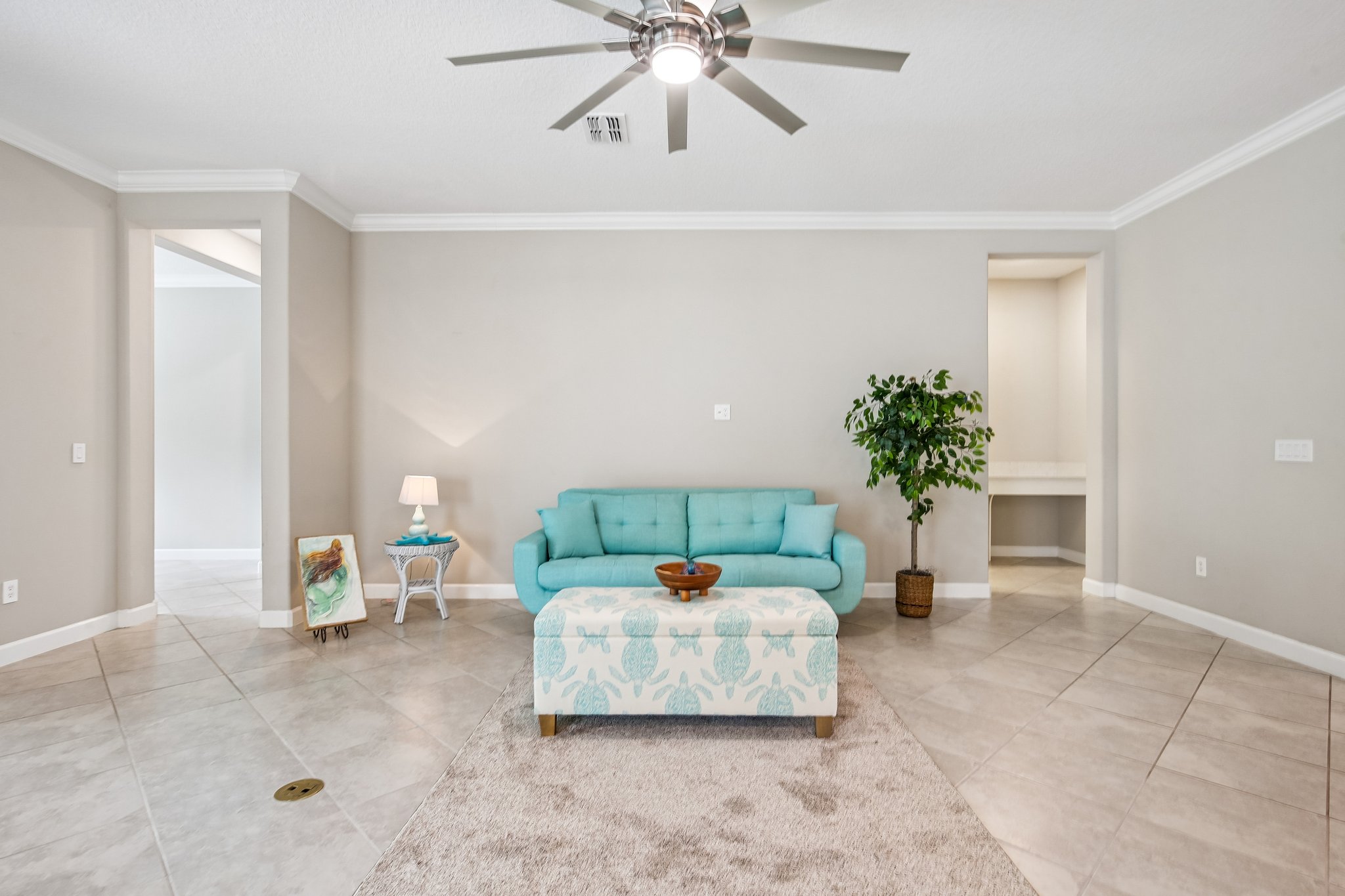 Banyan Breeze Blvd-S0106-006.jpg