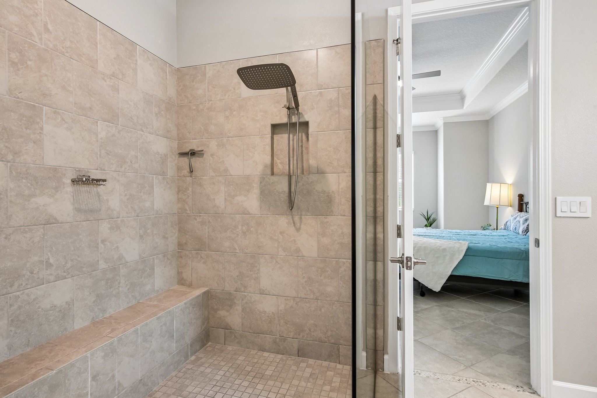 Banyan Breeze Blvd-S0106-029.jpg