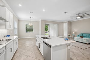 Banyan Breeze Blvd-S0106-012.jpg