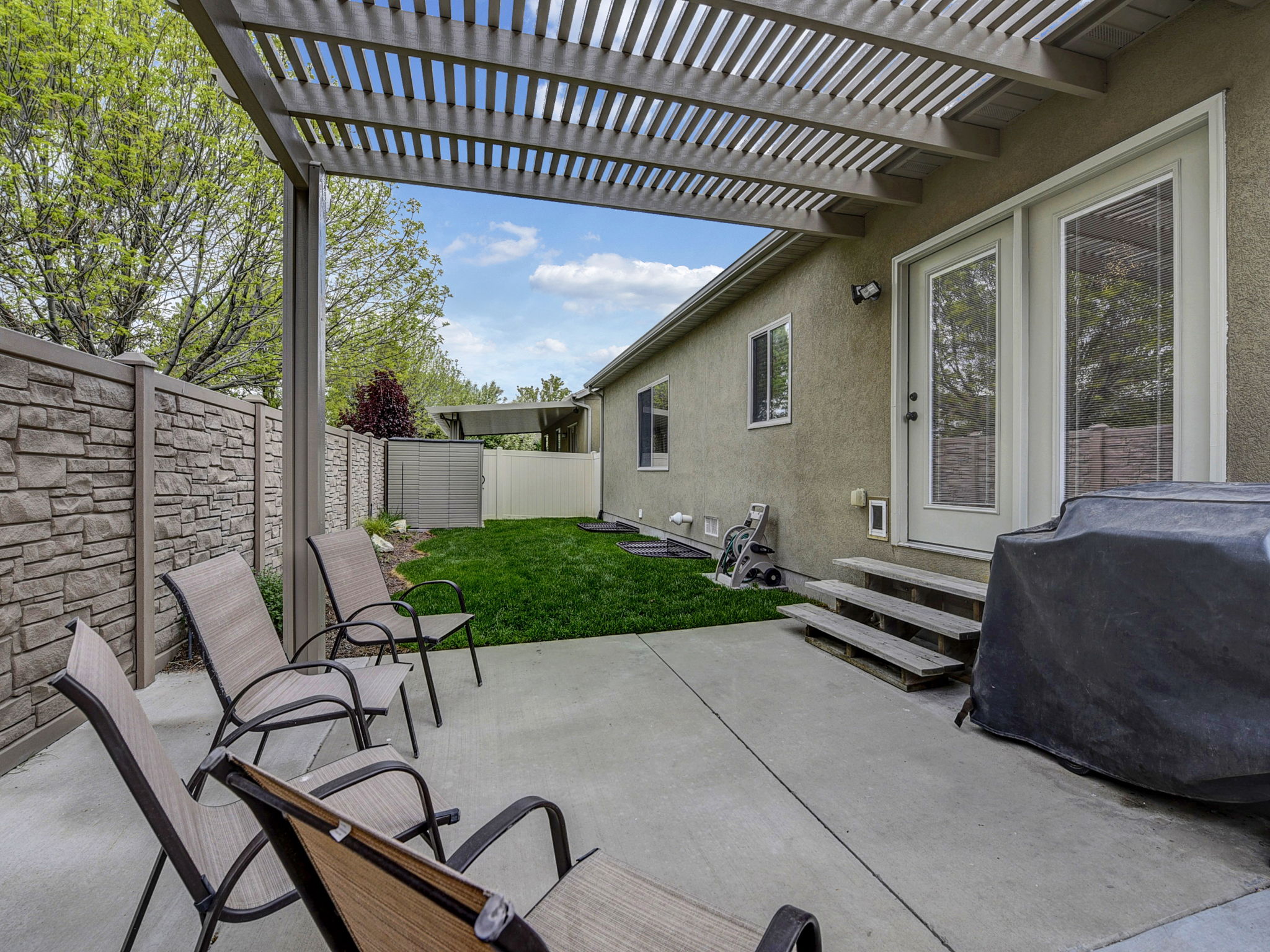 11042 s crystal view wat 3, South Jordan, UT 84095 360 Tour Designs