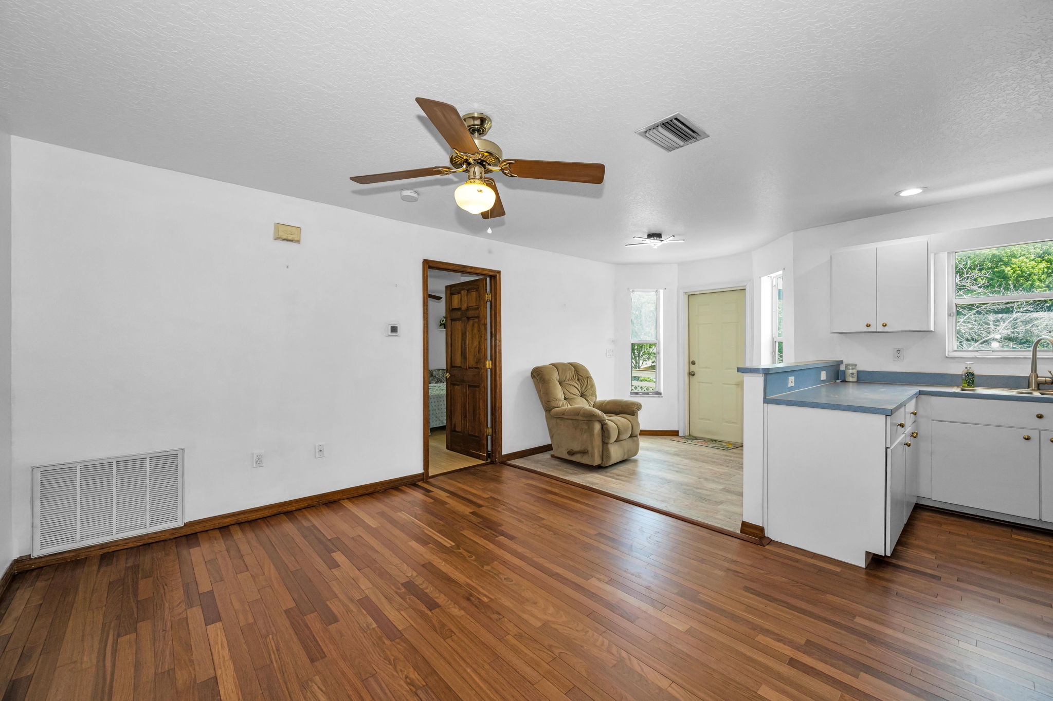 Lower Level In-Law Suite Living Room 1