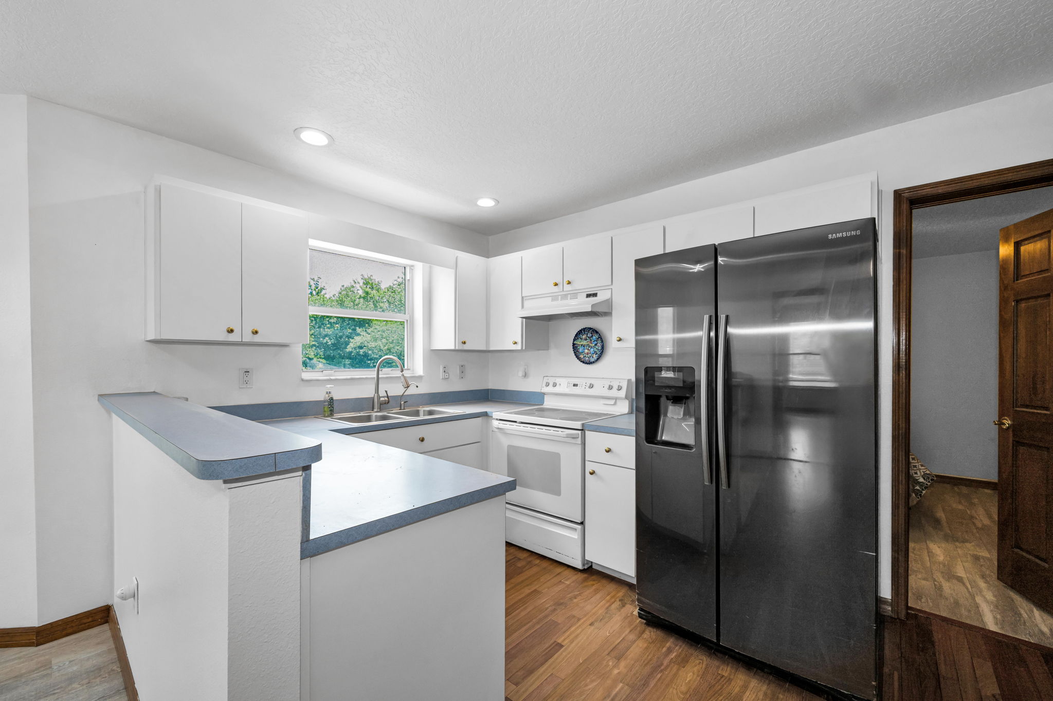 Lower Level In-Law Suite Kitchen 1