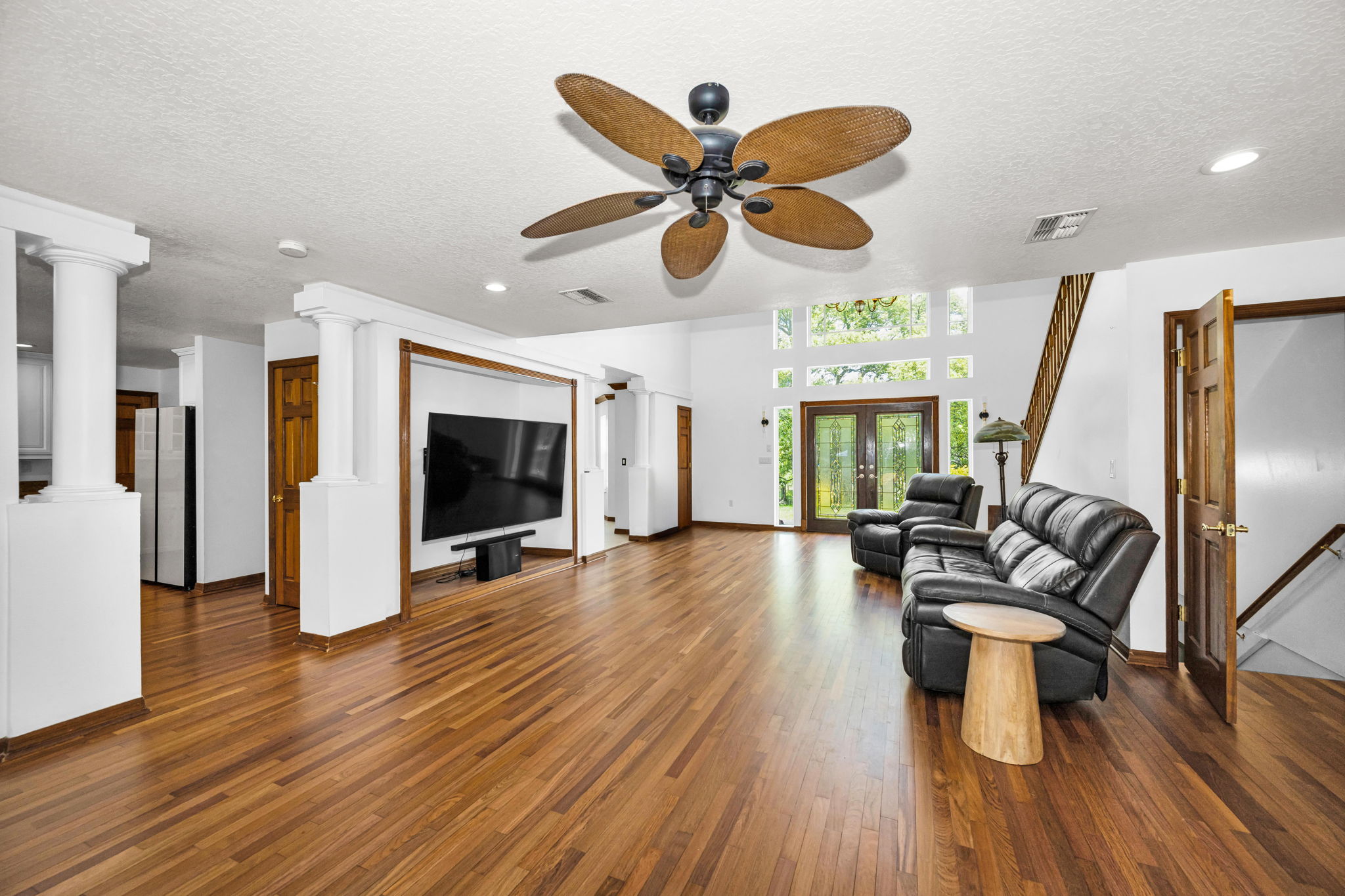 Living Room 5