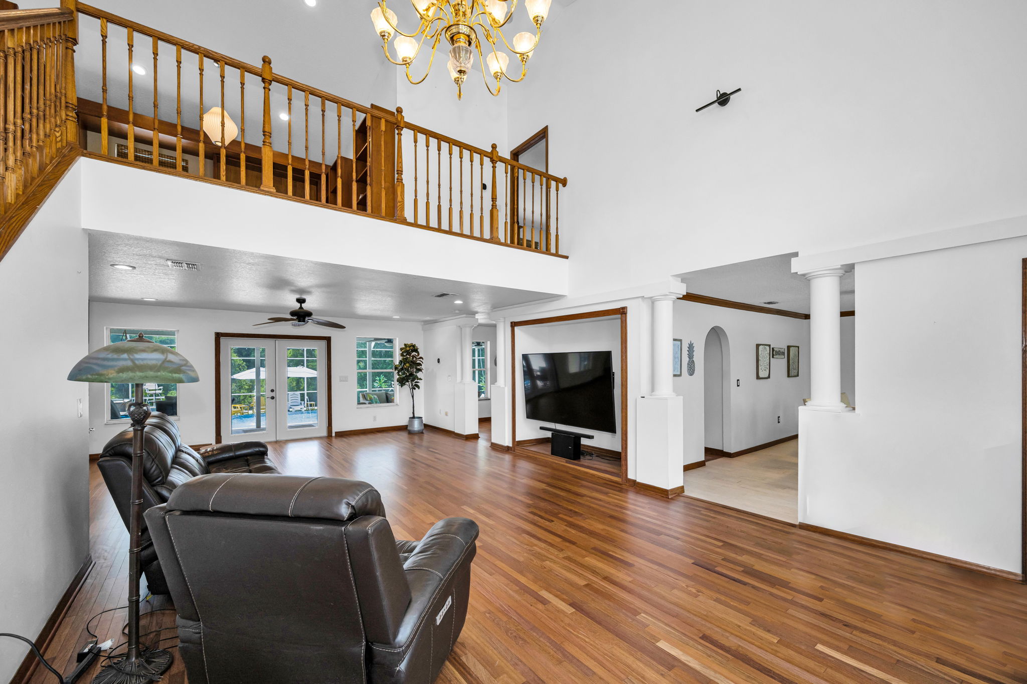 Living Room 7