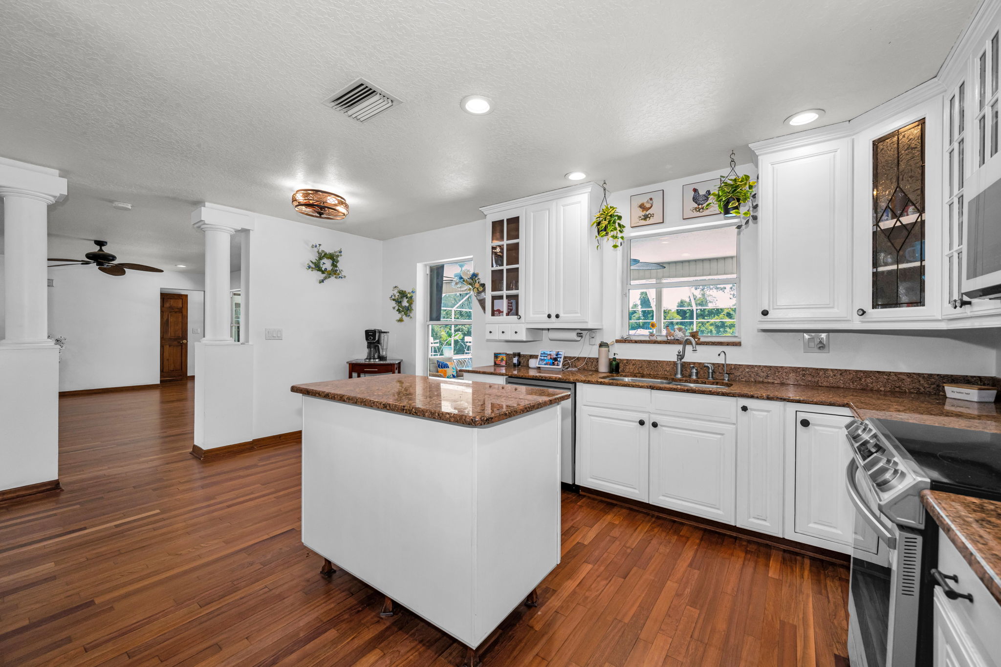 Kitchen 2