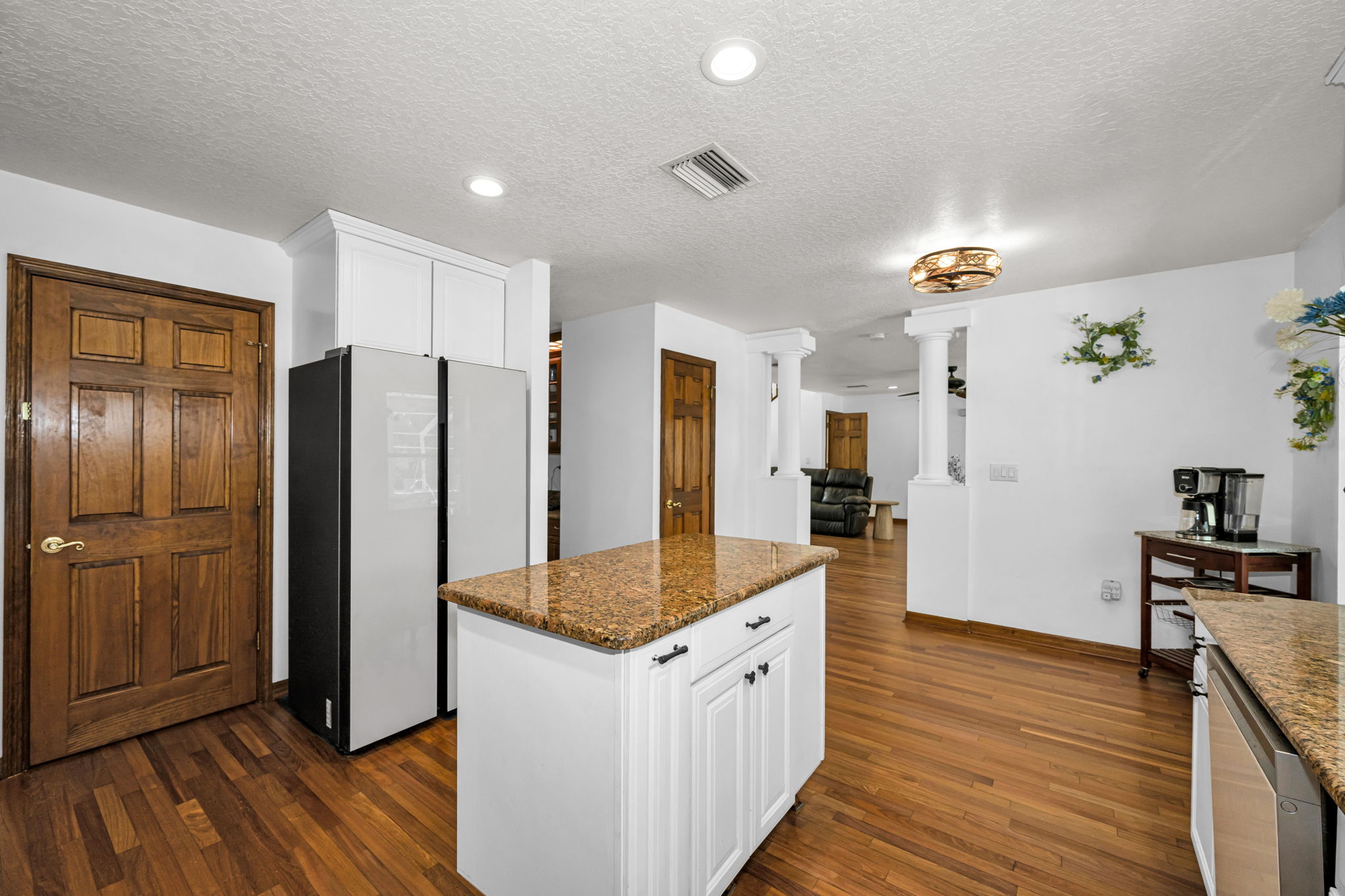 Kitchen 3