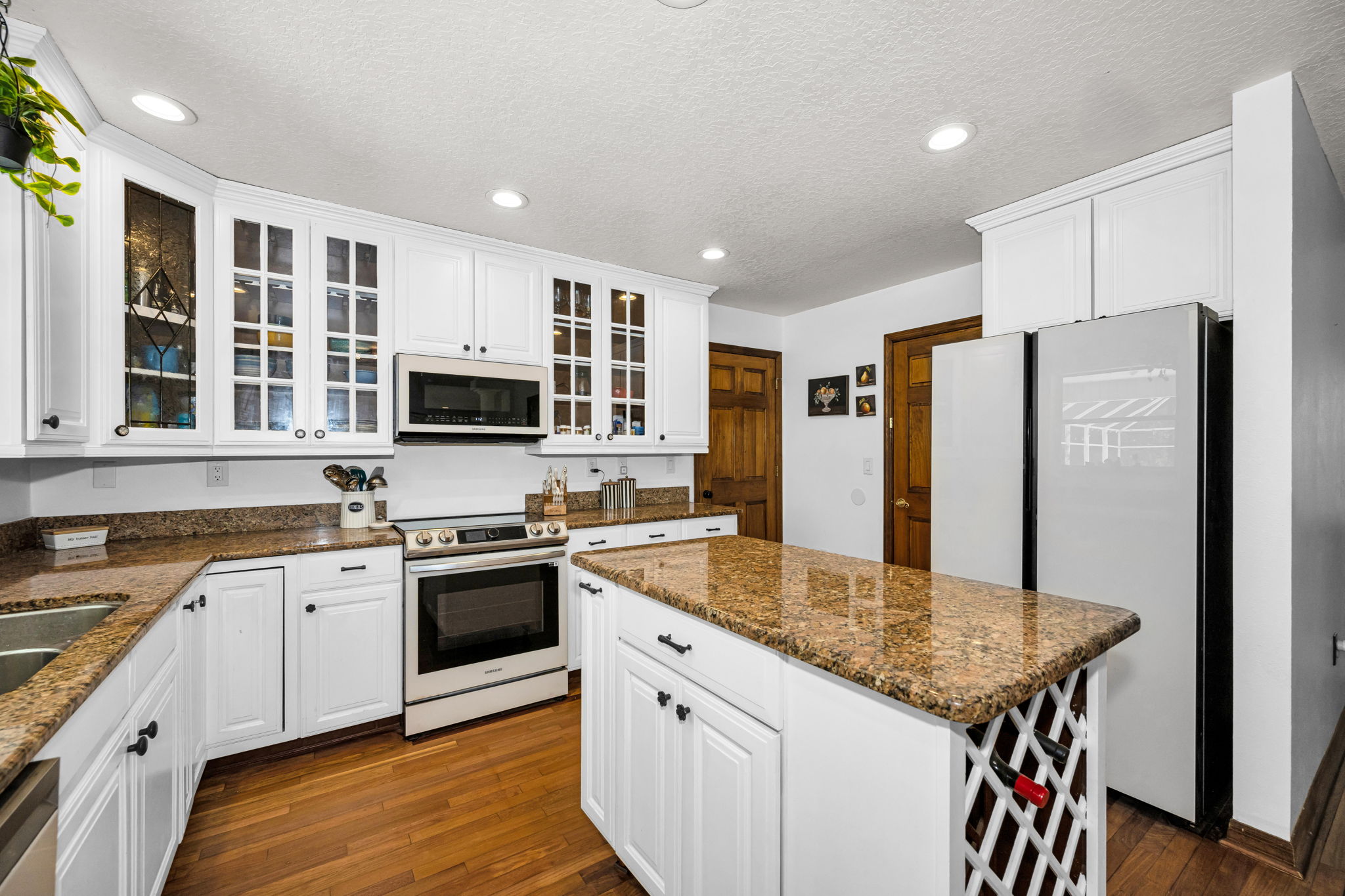 Kitchen 5