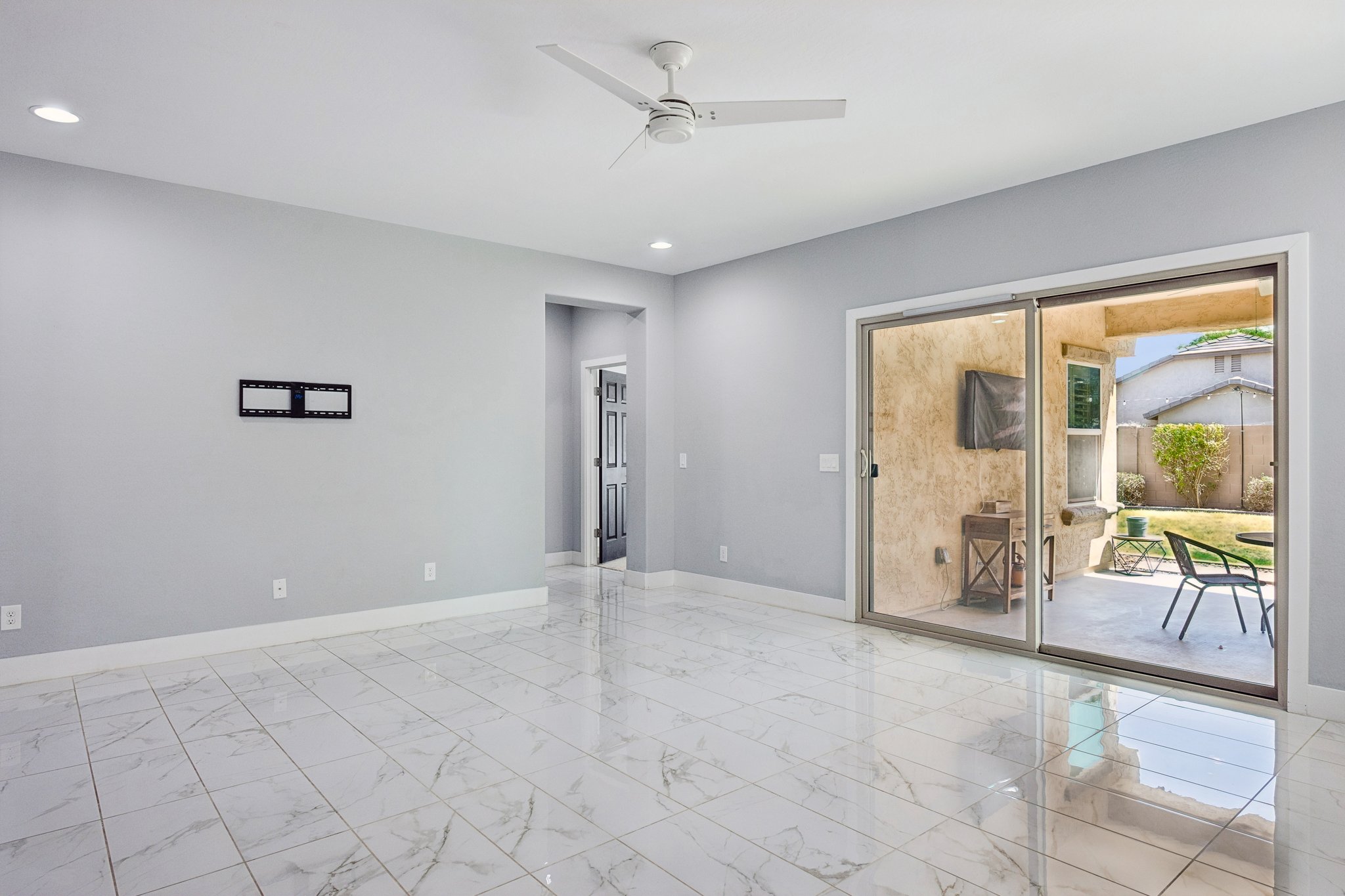 11047 E Topaz Ave - 007.jpg