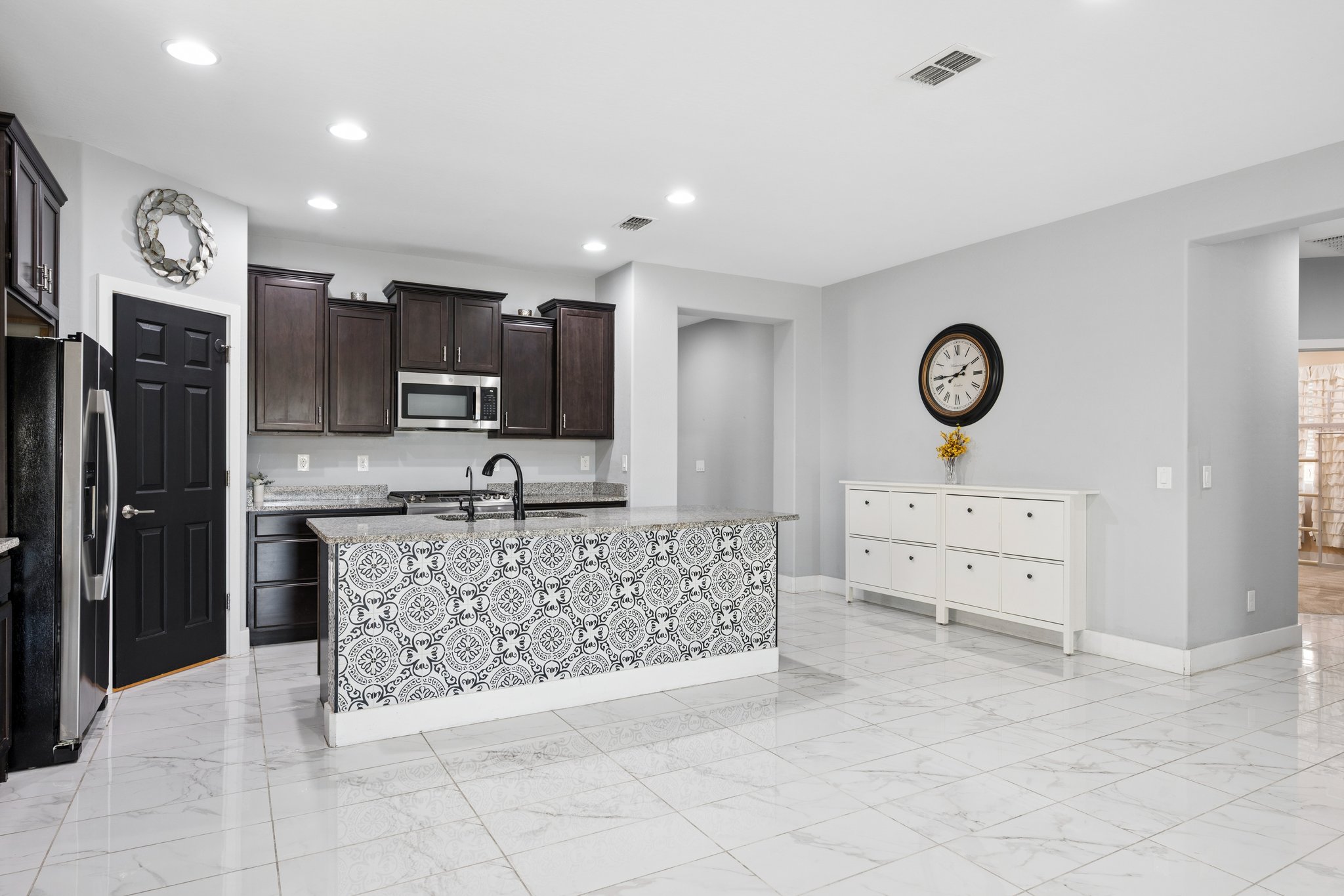 11047 E Topaz Ave - 011.jpg