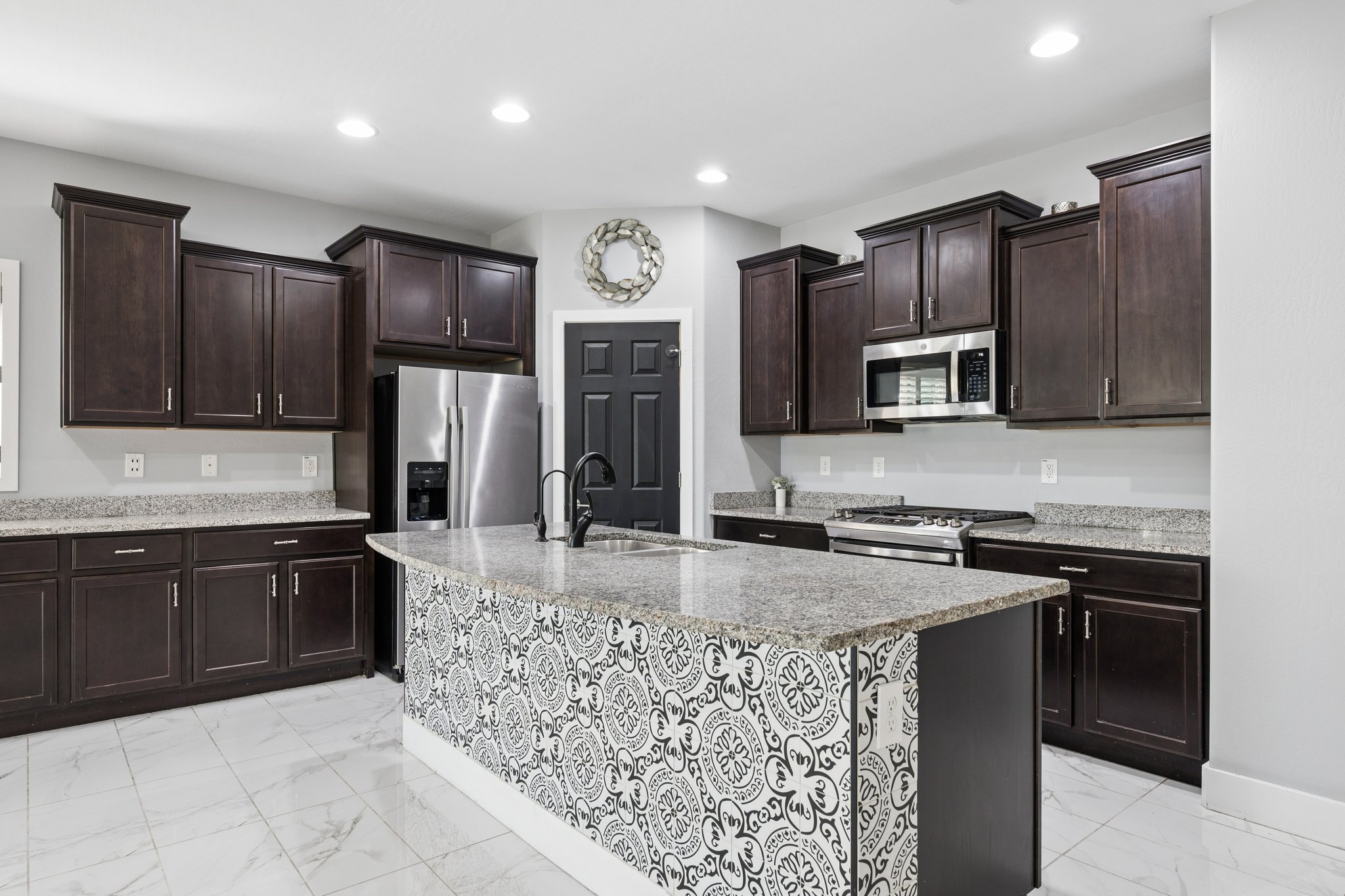 11047 E Topaz Ave - 012.jpg