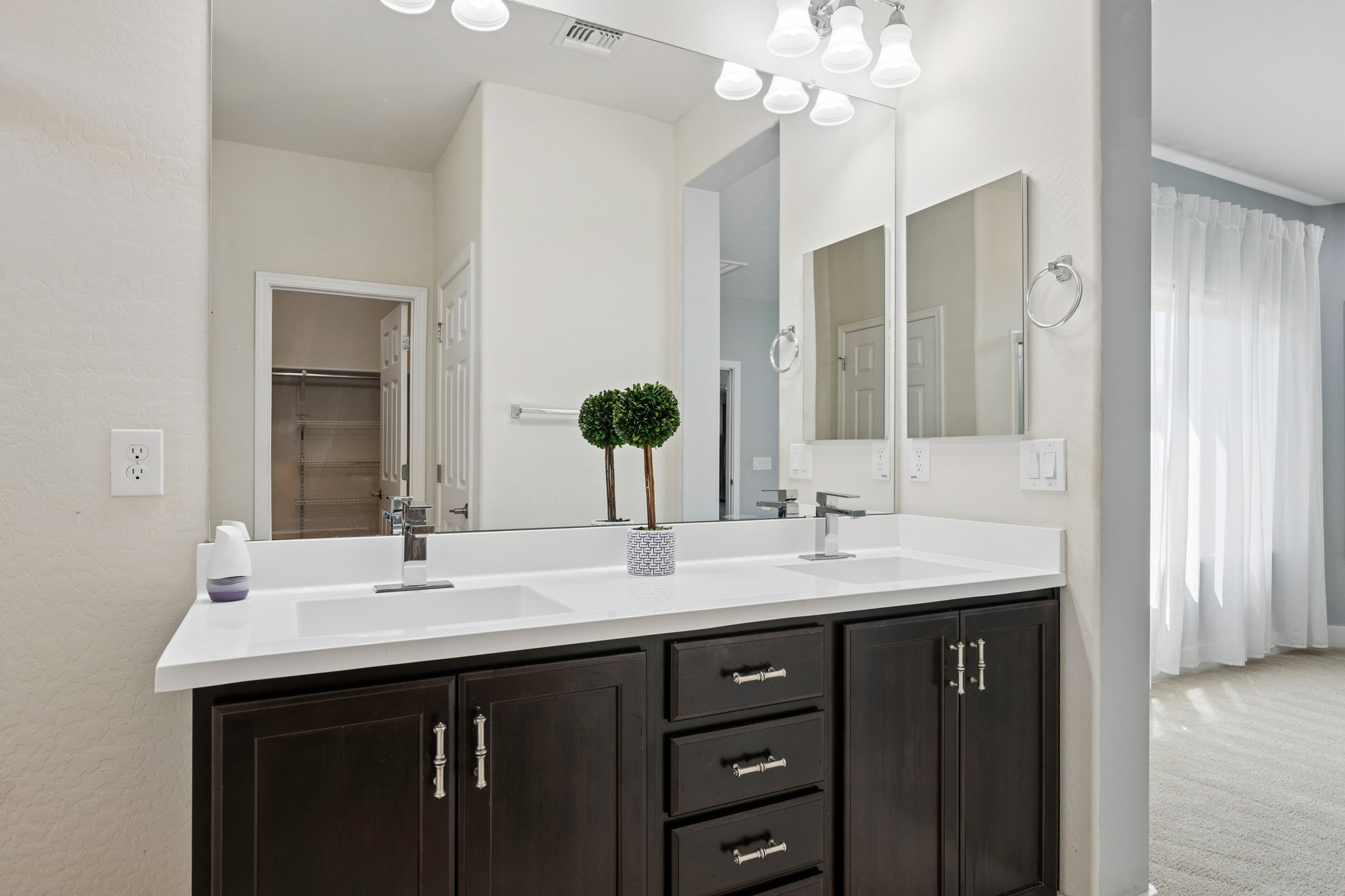 11047 E Topaz Ave - 022.jpg