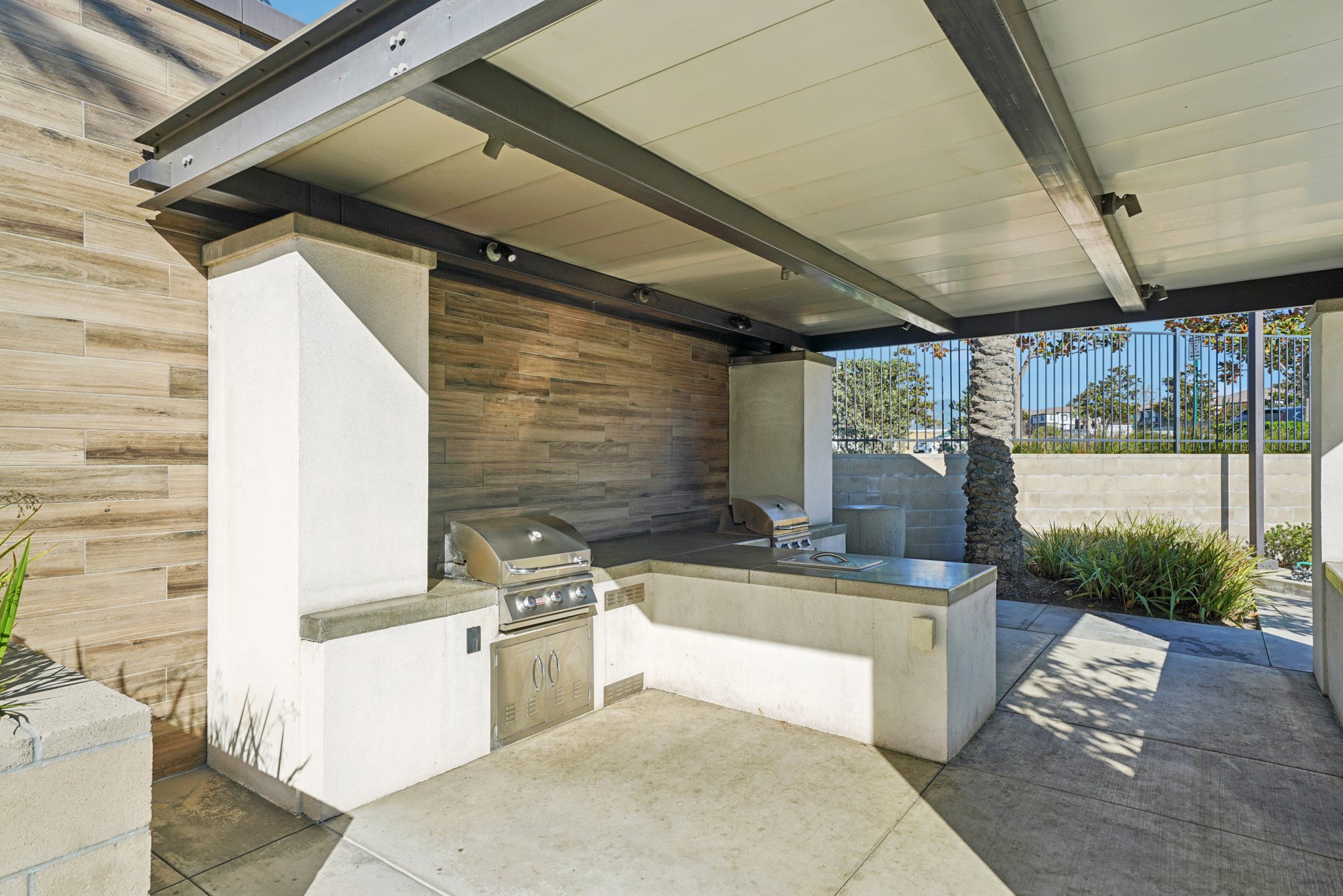 Luminate Dr-0912-910.jpg