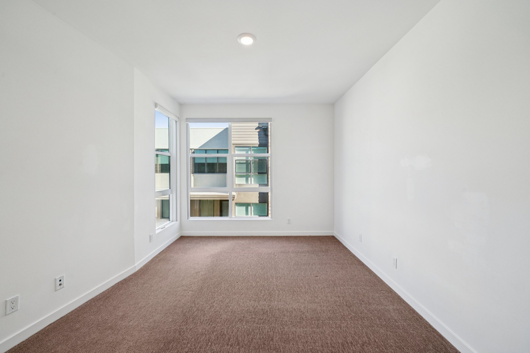 Luminate Dr-S0912-016.jpg