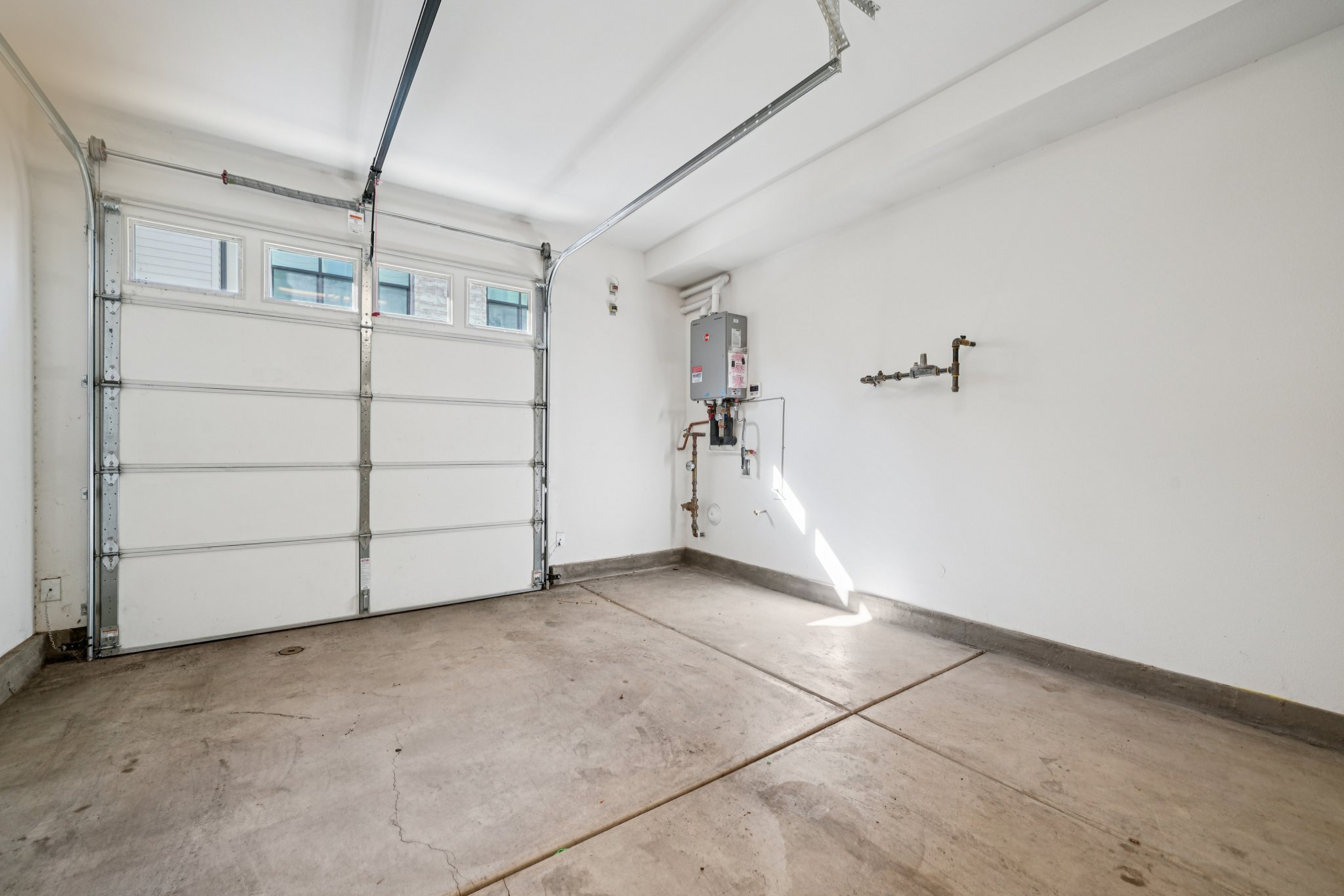 Luminate Dr-S0912-040.jpg