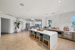 Luminate Dr-0912-907.jpg