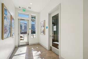 Luminate Dr-0912-923.jpg