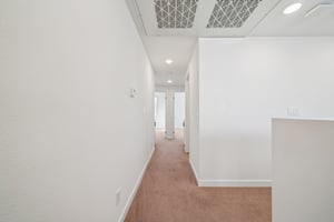 Luminate Dr-S0912-024.jpg