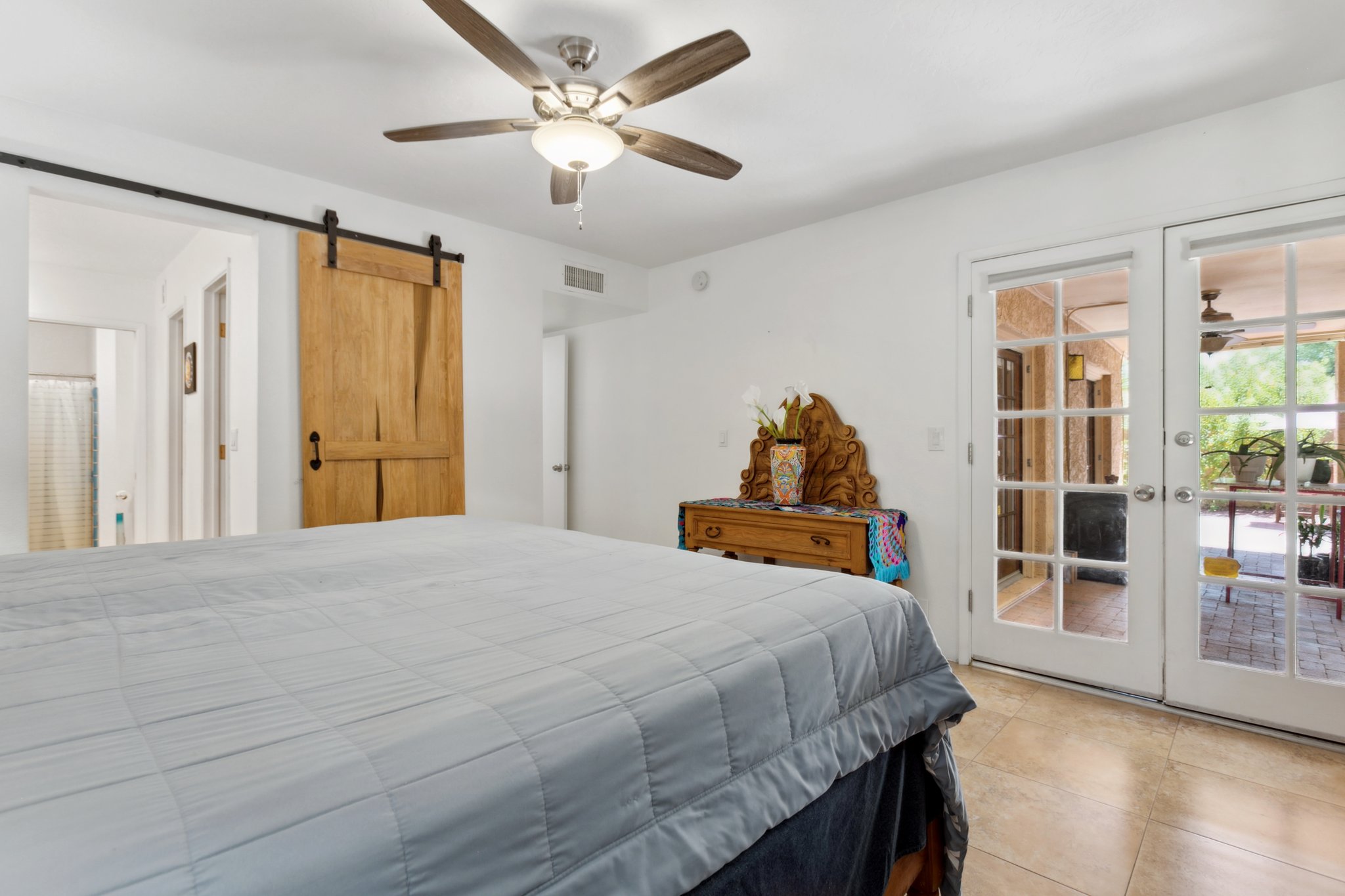 1105 E Tapatio Dr, Phoenix, AZ 85020 - 021.jpg