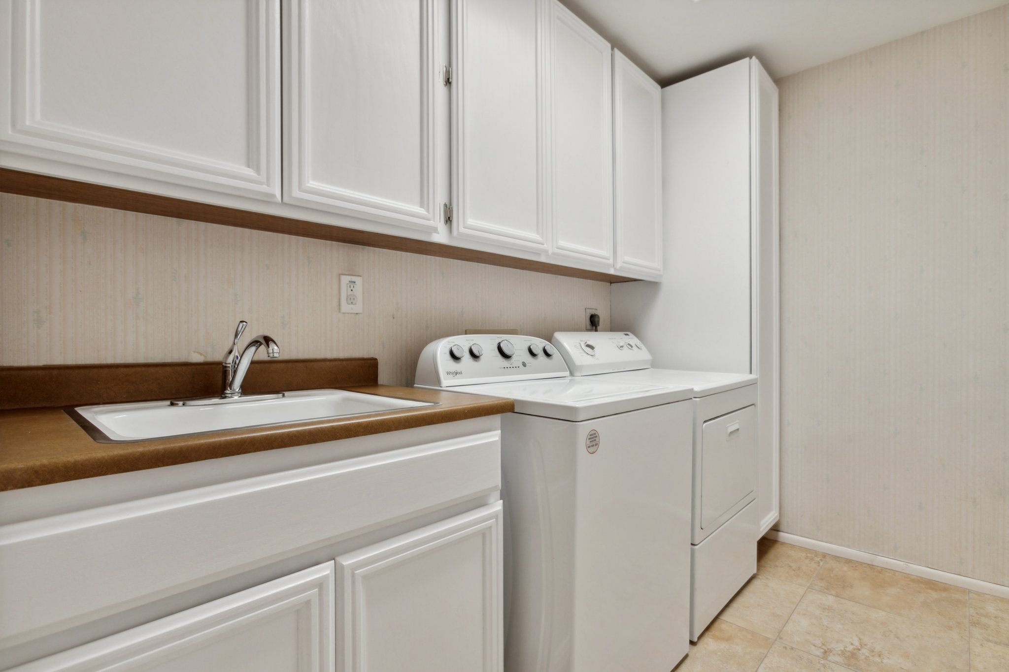 1105 E Tapatio Dr, Phoenix, AZ 85020 - 031.jpg