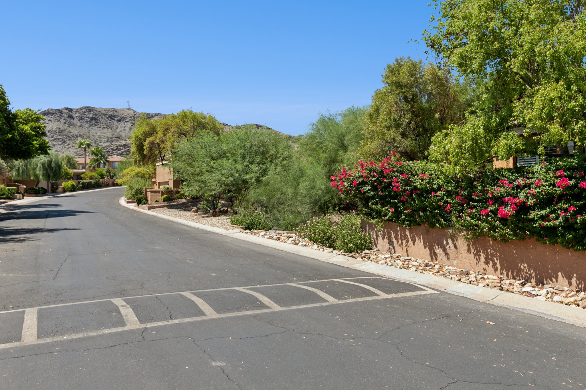 1105 E Tapatio Dr, Phoenix, AZ 85020 - 045.jpg