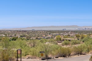 1105 E Tapatio Dr, Phoenix, AZ 85020 - 034.jpg