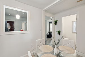 16_Interior