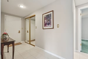 N Mill St unit 224-S2210-007.jpg