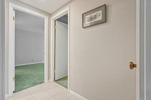 N Mill St unit 224-S2210-008.jpg