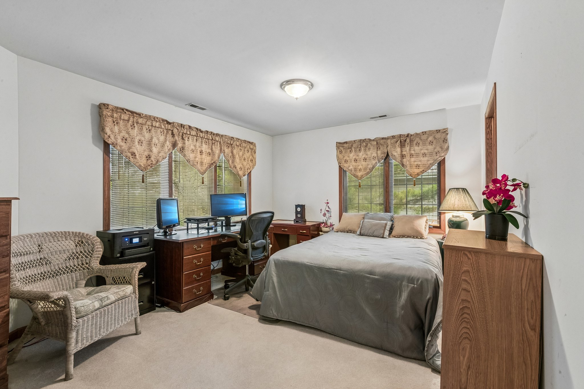Portsmouth Cir-S3004-045.jpg